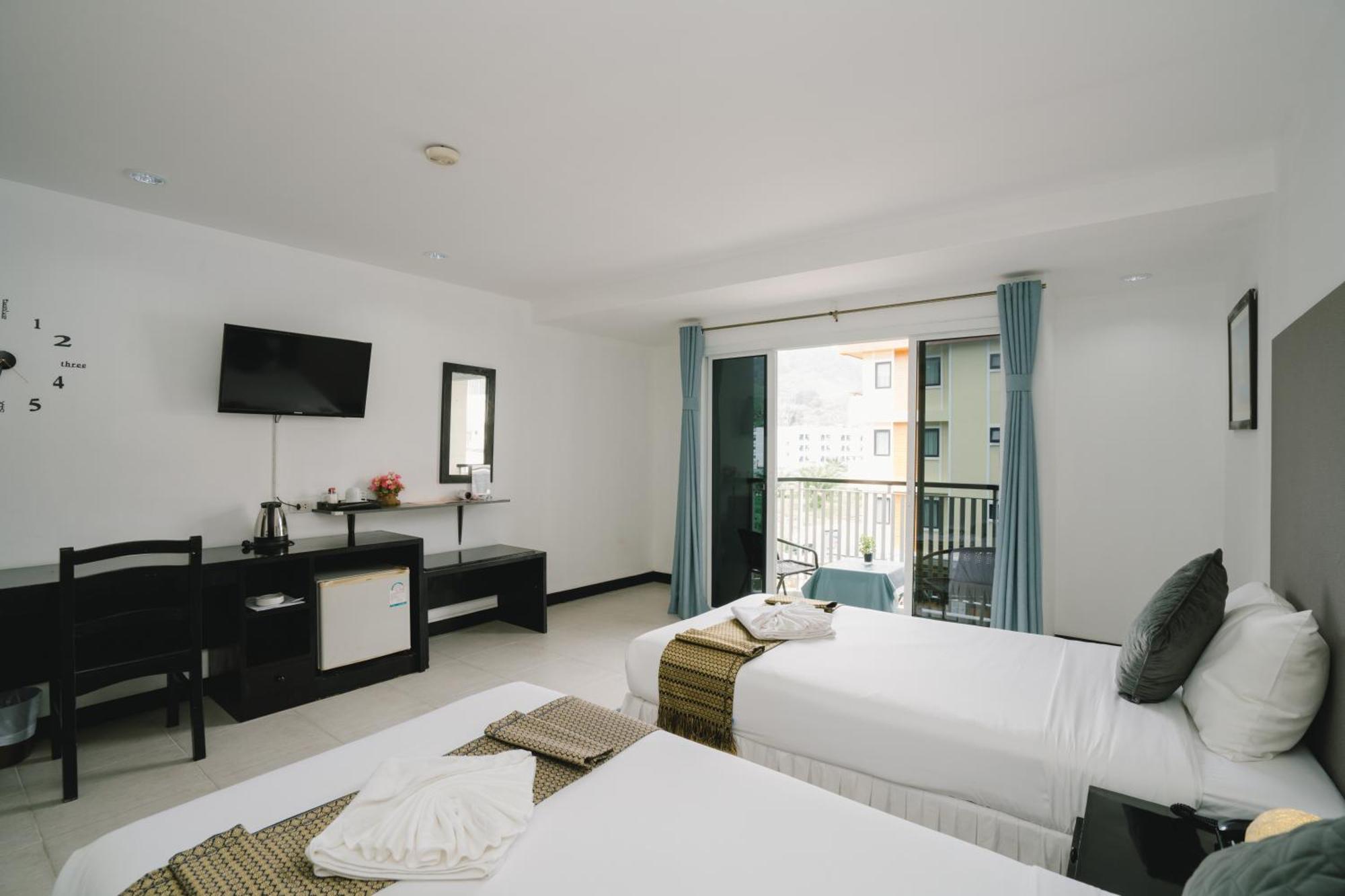 Hotel Noble House Patong Exteriér fotografie