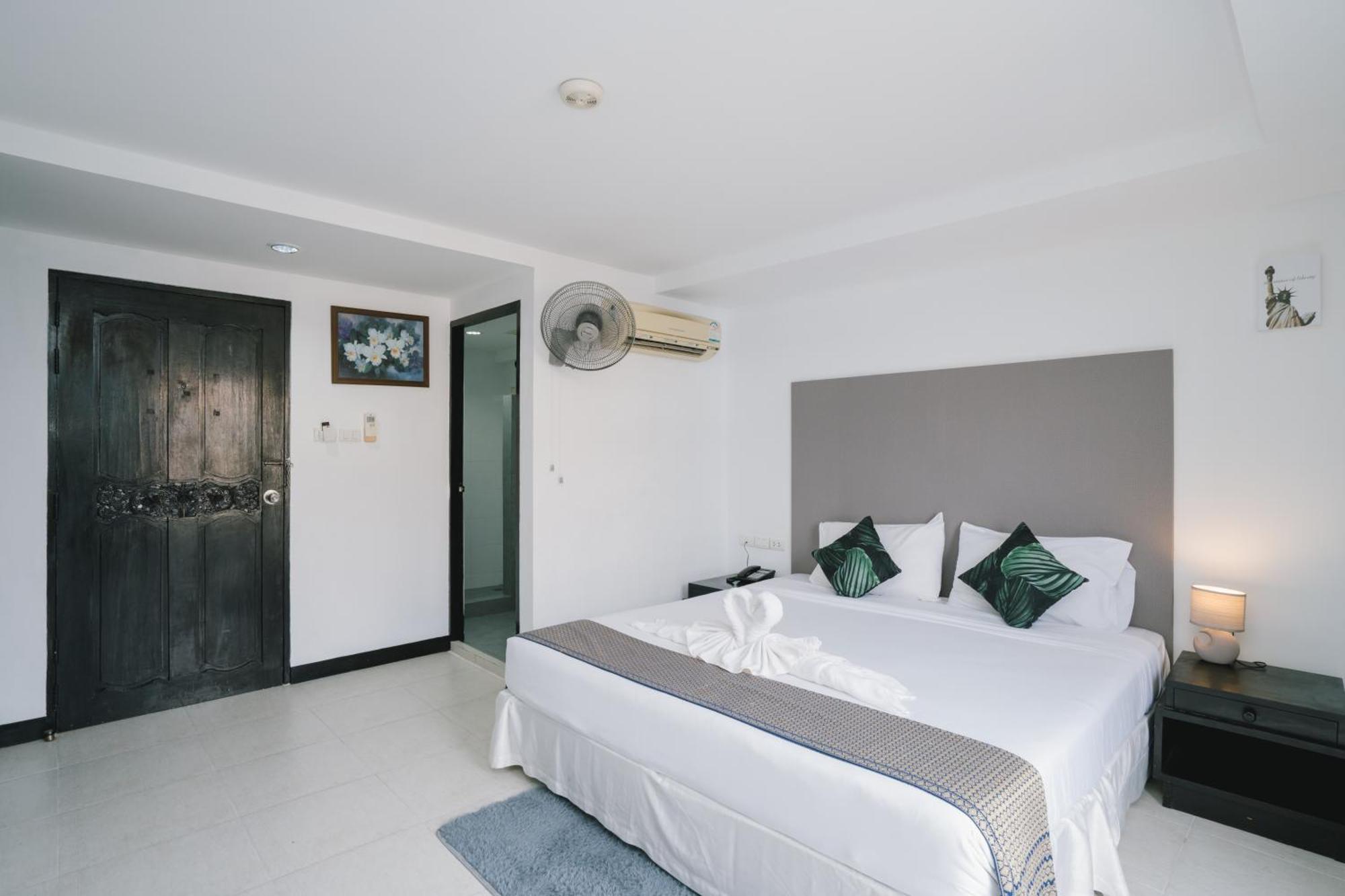 Hotel Noble House Patong Exteriér fotografie