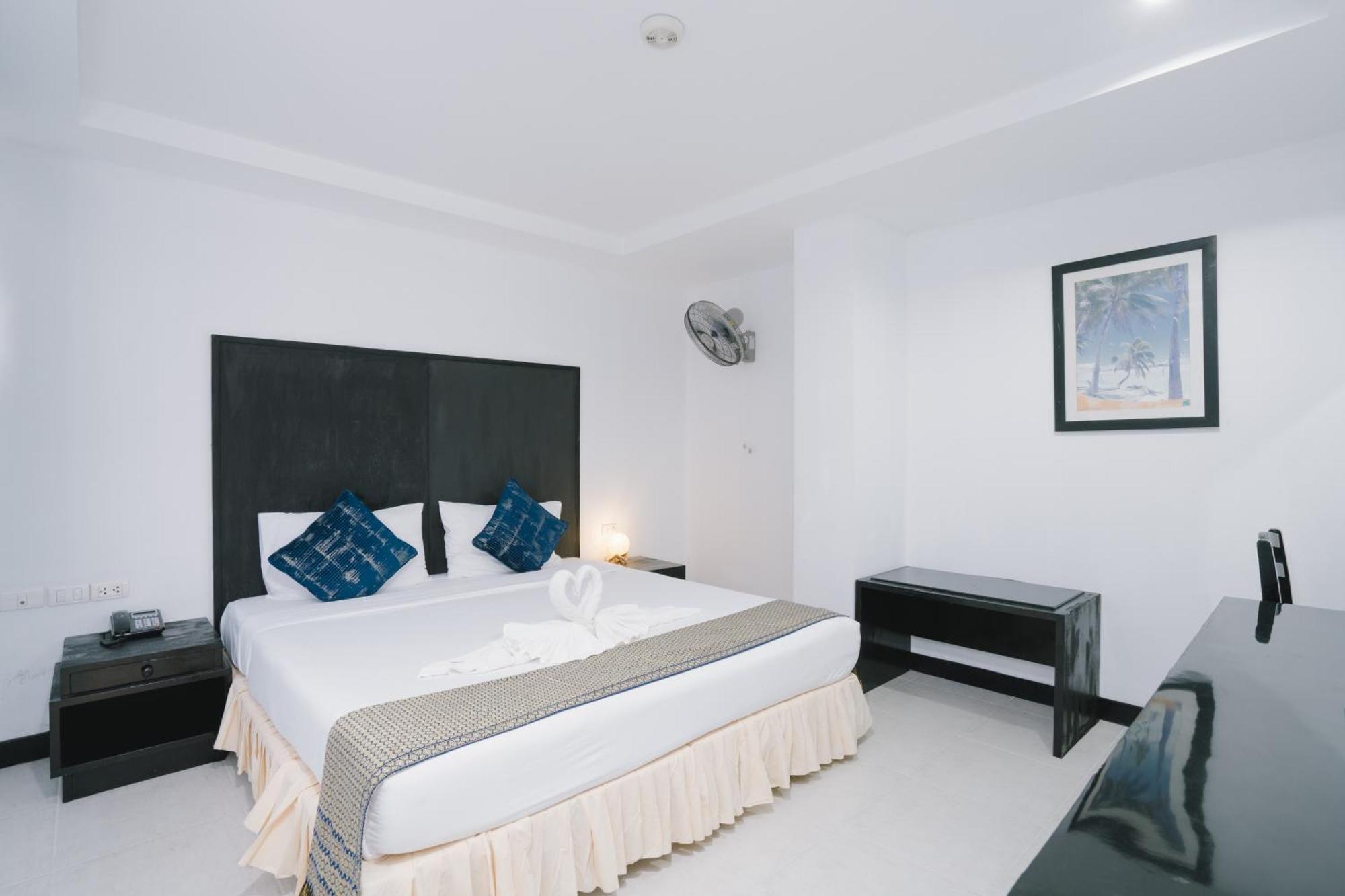 Hotel Noble House Patong Exteriér fotografie